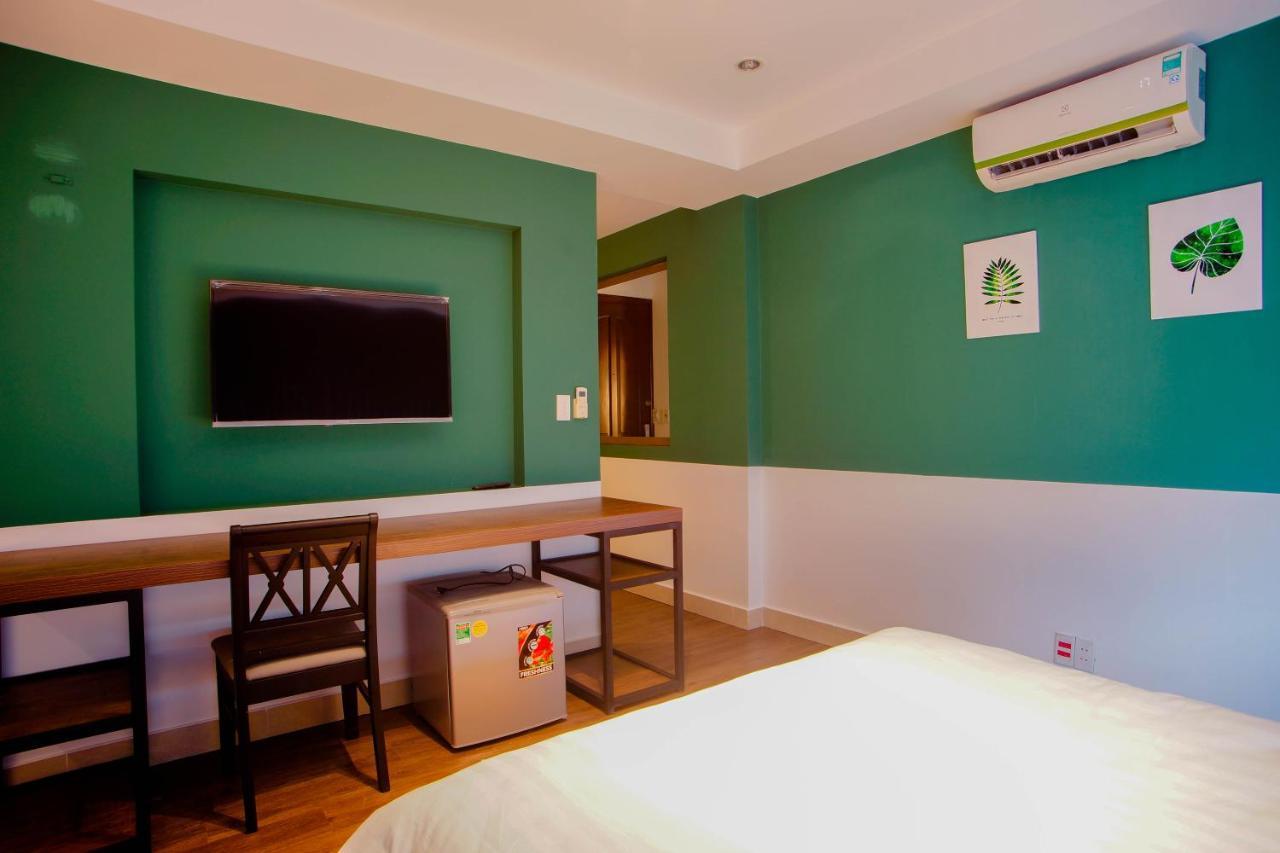 La Hotel Binh Tan Ho Chi Minh City Bagian luar foto